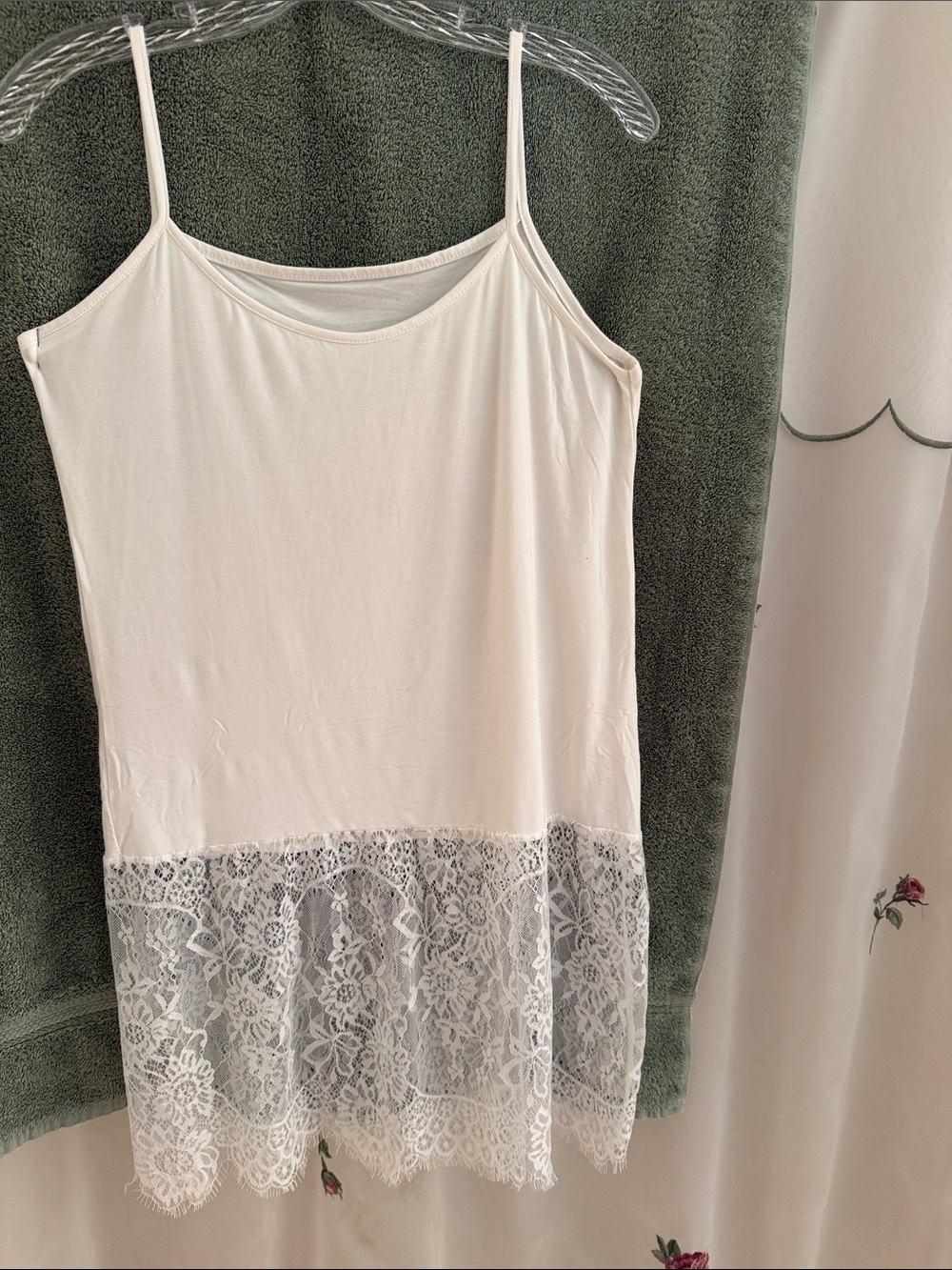 Cream Lace-Trim Slip Dress with Scalloped Hem
